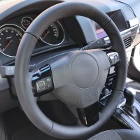 Оплетка на руль из натуральной кожи Opel Astra G Classic A04 2006-2010 г.в. (для замены штатной кожи, черная)