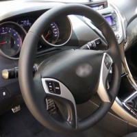 Оплетка на руль из натуральной кожи Hyundai Elantra V (MD) 2010-2016 г.в. (для замены штатной кожи на руле без подогрева, черная)
