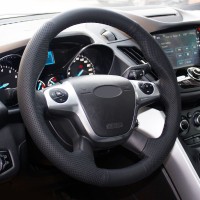 Оплетка на руль из «Premium» экокожи Ford C-MAX 2010-2018 г.в. (для руля без штатной кожи, черная)